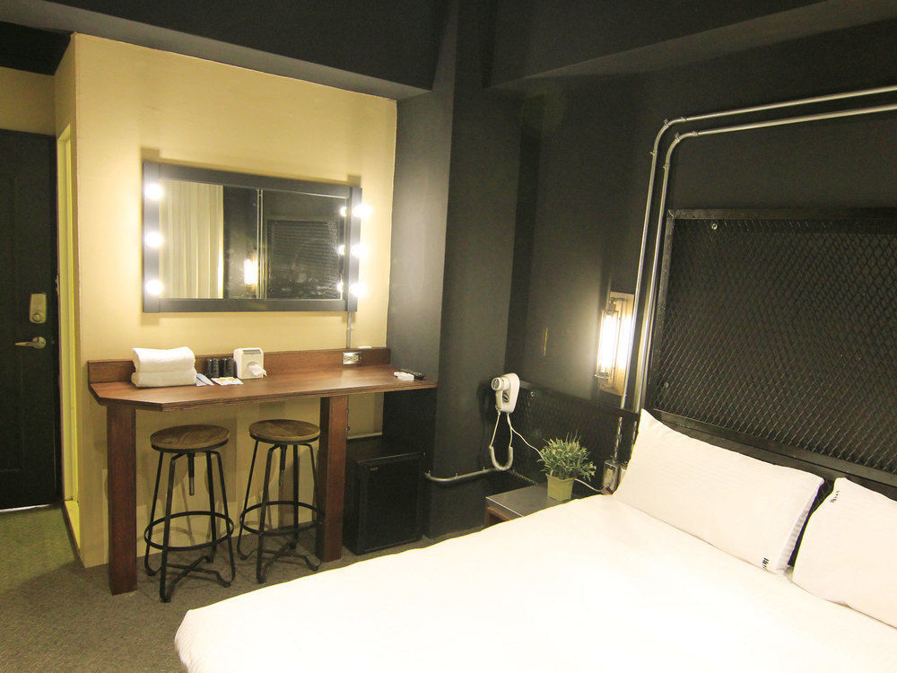 Loft Hostel Fengjia Taichung Eksteriør bilde