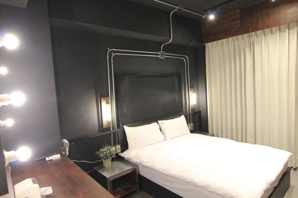 Loft Hostel Fengjia Taichung Eksteriør bilde