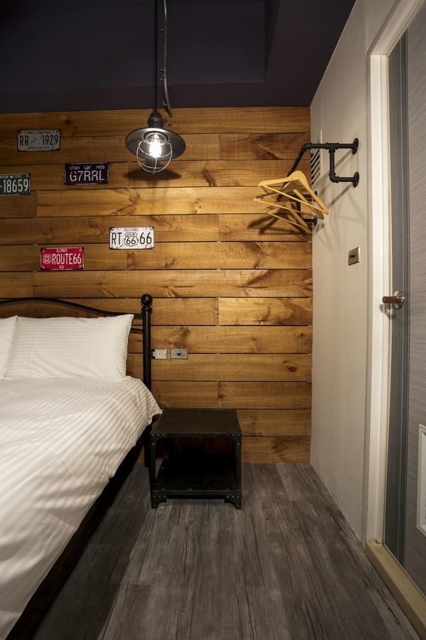 Loft Hostel Fengjia Taichung Eksteriør bilde
