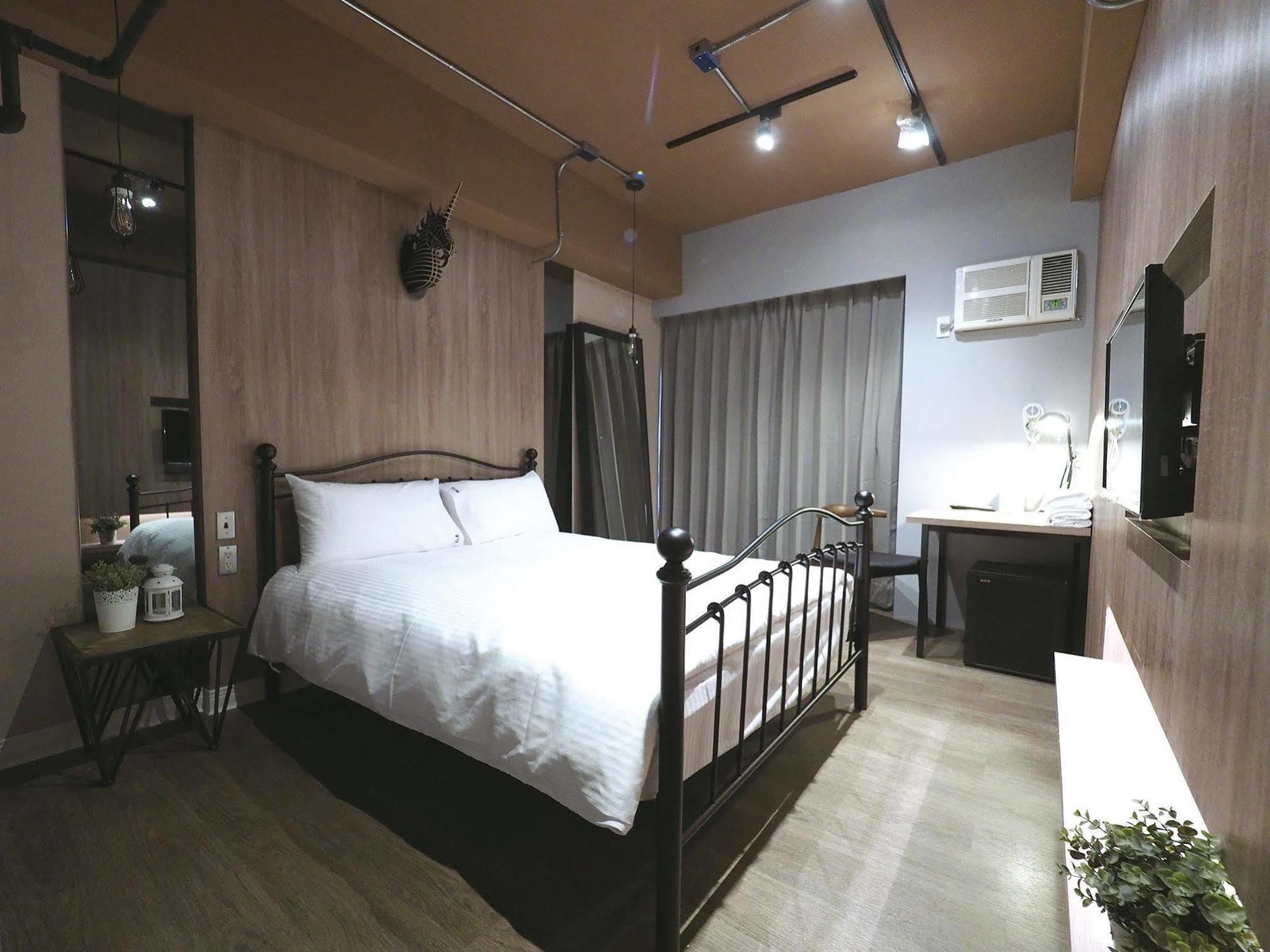 Loft Hostel Fengjia Taichung Eksteriør bilde