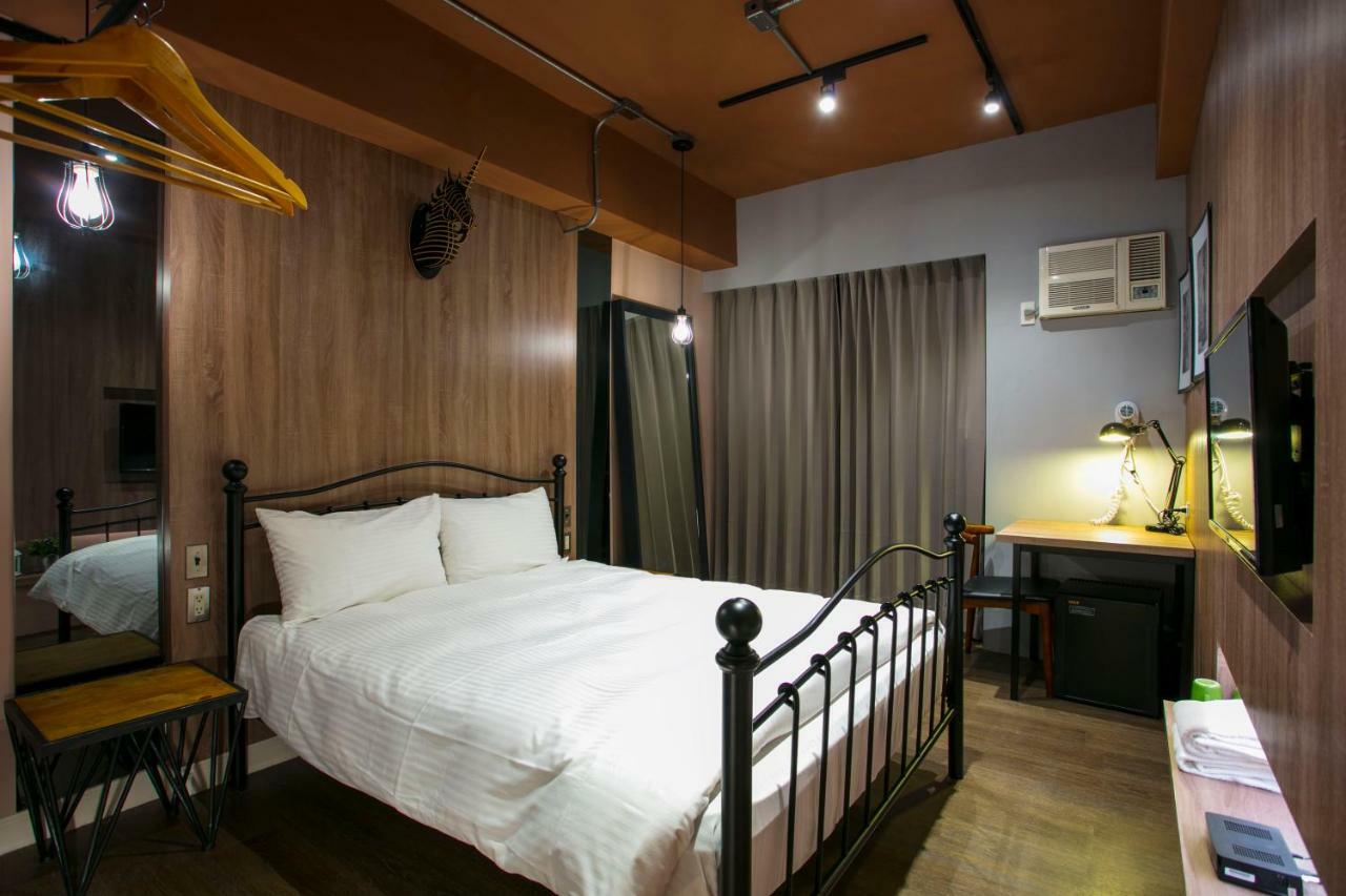 Loft Hostel Fengjia Taichung Eksteriør bilde